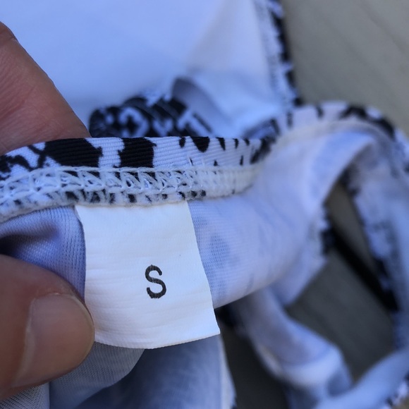 NWOT black and white python snake skin print strapless bikini - Picture 6 of 13